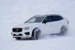 Volvo XC60 D4 R-Design 2017 года (JP)
